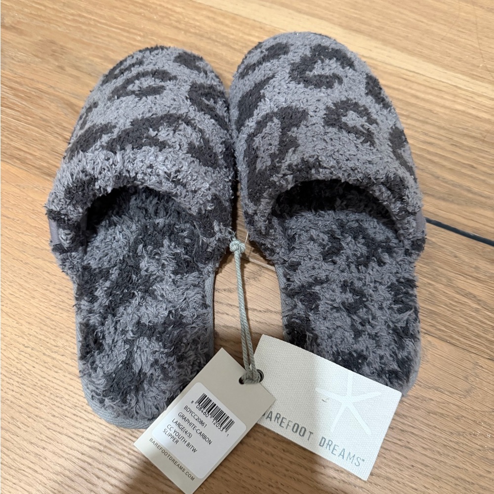 Barefoot Dreams Graphite Slippers